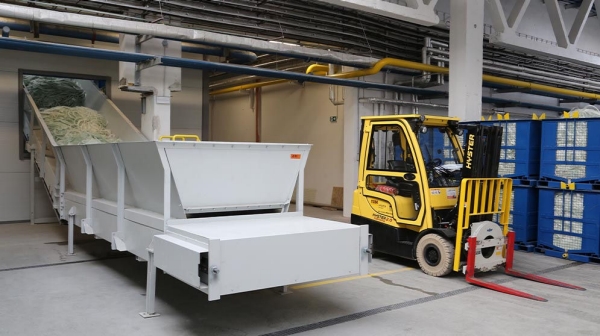 A recycling unit at the JM Trnava, Slovakia plant enables for a reuse of glass waste materials 