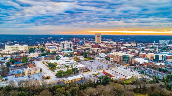 The city of Spartanburg is located in northwestern South Carolina.